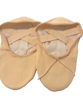 Women’s canvas ballet slippers
